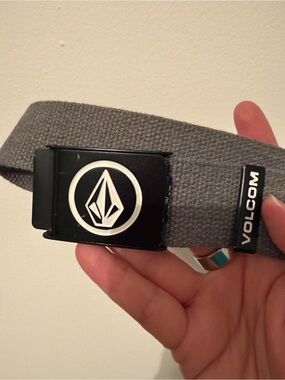 Volcom Gray Web Belt with Black Buckle
